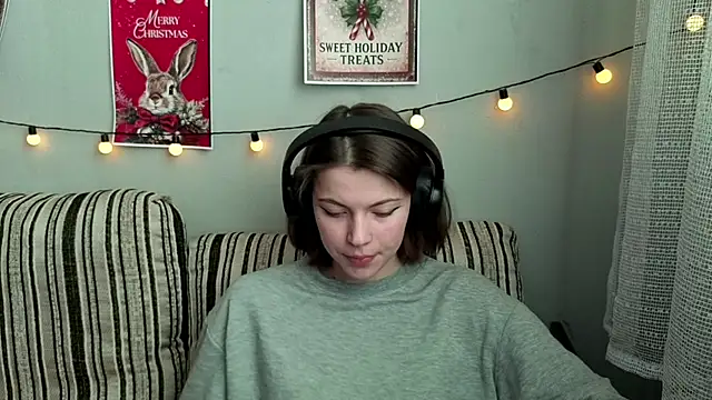 CutieAnny online show from January 15, 5:56 am