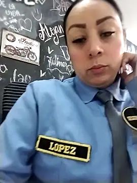 CRISTAL  11 online show from October 22, 1:33 pm