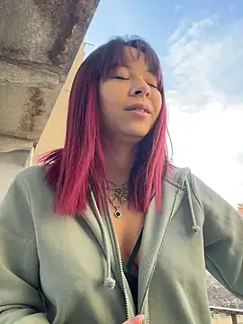 YumiLux online show from January 14, 10:43 am