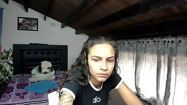 Skylovershot online show from November 14, 1:43 pm