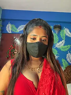 Snapshot of V-Hot-Sweti chatting on June 24, 4:17 pm V-Hot-Sweti online show from June 24, 4:17 pm