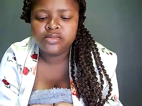 Snapshot of MegaBustyQueen chatting on September 8, 6:51 pm MegaBustyQueen online show from September 8, 6:51 pm