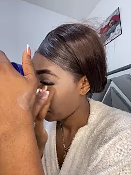 zaracollins01 online show from February 16, 6:04 pm