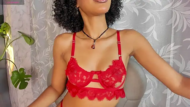 aylacallowey online show from April 11, 7:18 pm