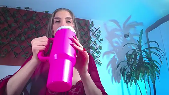 Dafne castro  online show from February 16, 6:59 pm