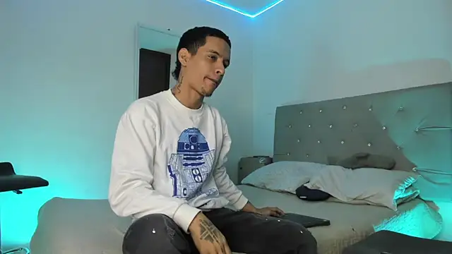 twinkDuohot online show from March 5, 2:18 am