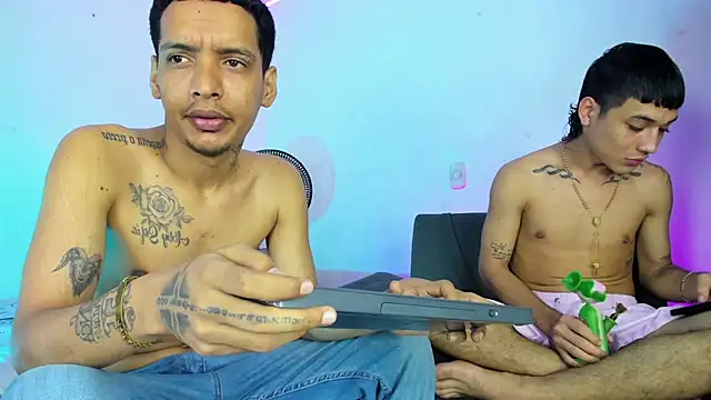 twinkDuohot online show from April 24, 1:30 am