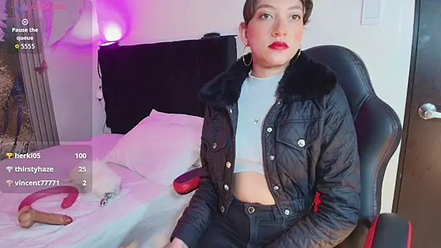 sophia arevalo online show from October 31, 3:07 am