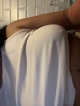 Franchiigtita online show from November 19, 3:39 am