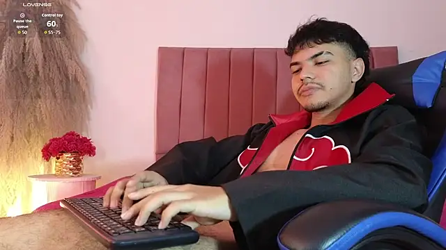 Snowlann online show from October 28, 12:30 pm