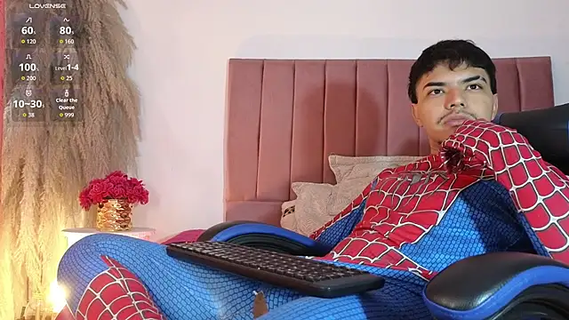 Snowlann online show from October 29, 1:13 pm