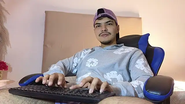 Snowlann online show from November 5, 2:22 am