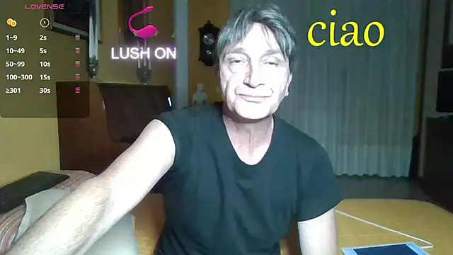 lattediyak online show from November 11, 1:38 am