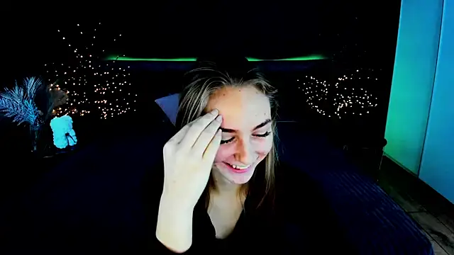 MilaAddams online show from October 10, 5:39 am