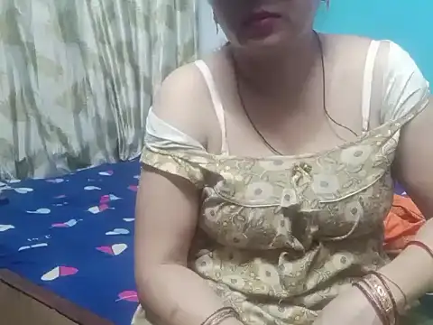 Snapshot of manustripjob chatting on May 17, 5:53 pm manustripjob online show from May 17, 5:53 pm