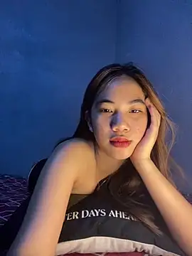 Shy SexyLady online show from April 10, 10:09 am