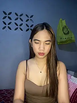 Shy SexyLady online show from April 11, 12:53 pm