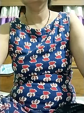 NehaQn online show from September 14, 1:43 pm