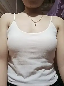 Snapshot of LucyyLy chatting on June 5, 7:58 am LucyyLy online show from June 5, 7:58 am