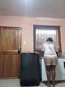 Snapshot of freakynyashXxXx chatting on March 21, 5:45 am freakynyashXxXx online show from March 21, 5:45 am