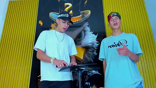 Snapshot of Dante_Brown1_ chatting on October 18, 9:26 pm Dante Brown1 online show from October 18, 9:26 pm