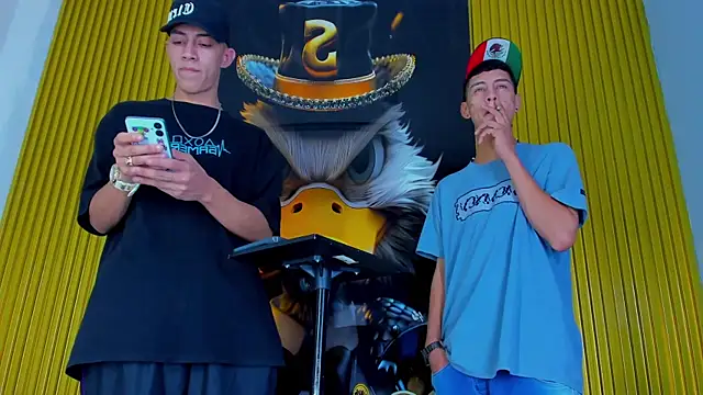 Snapshot of Dante_Brown1_ chatting on October 30, 9:04 pm Dante Brown1 online show from October 30, 9:04 pm