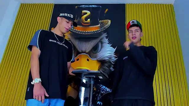 Snapshot of Dante_Brown1_ chatting on November 3, 8:54 pm Dante Brown1 online show from November 3, 8:54 pm