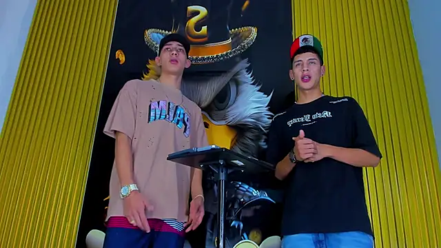 Snapshot of Dante_Brown1_ chatting on November 6, 9:48 pm Dante Brown1 online show from November 6, 9:48 pm