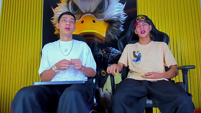 Snapshot of Dante_Brown1_ chatting on November 7, 8:31 pm Dante Brown1 online show from November 7, 8:31 pm