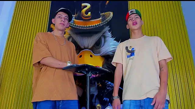 Snapshot of Dante_Brown1_ chatting on November 17, 9:09 pm Dante Brown1 online show from November 17, 9:09 pm