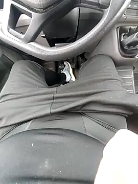 Snapshot of hpp66 chatting on October 29, 12:07 pm hpp66 online show from October 29, 12:07 pm