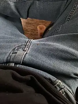 Pedro98801 online show from December 16, 9:53 pm