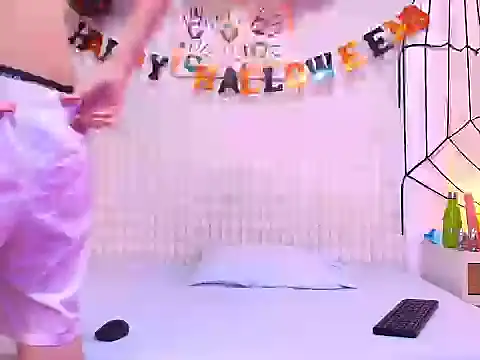 LuigiMarchetti online show from October 27, 7:51 pm