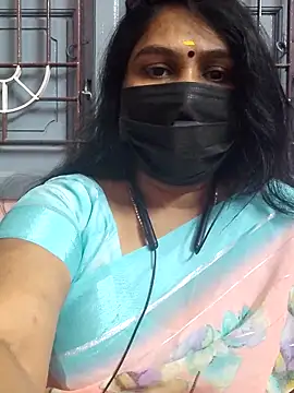 Snapshot of Tamil_Azhaghi25 chatting on January 16, 6:12 pm Tamil Azhaghi25 online show from January 16, 6:12 pm
