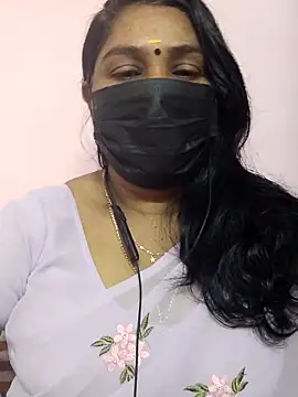 Snapshot of Tamil_Azhaghi25 chatting on February 6, 6:00 pm Tamil Azhaghi25 online show from February 6, 6:00 pm