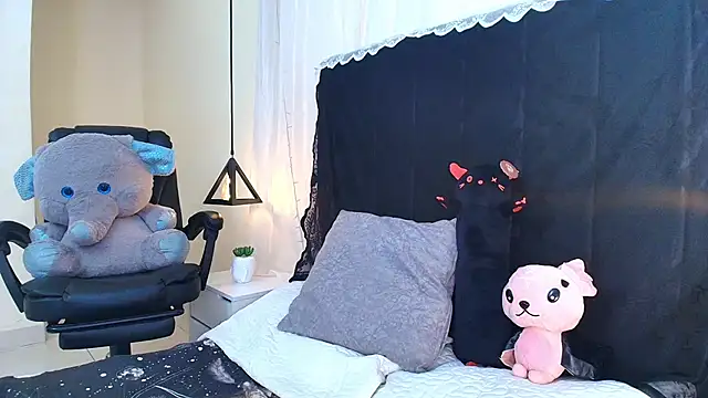 IvyBelle  online show from March 24, 11:26 am