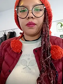 gigi1326 online show from November 4, 7:24 pm