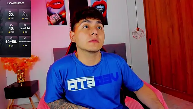 Nicolas James Sc online show from February 17, 1:51 pm