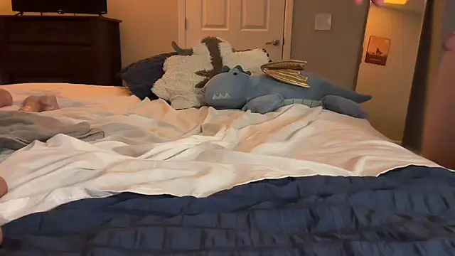 Snapshot of AshenBayou chatting on September 19, 3:30 am AshenBayou online show from September 19, 3:30 am