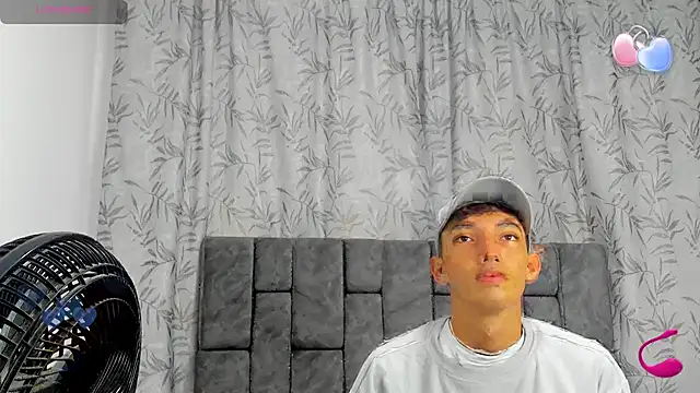 Maikol Ortiz online show from November 24, 11:32 am