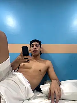 Andres-Andrea1922 online show from September 9, 10:42 pm