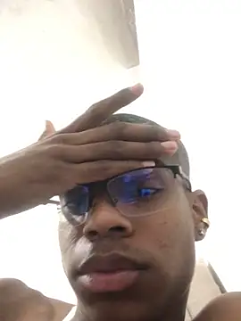 criss zuri online show from November 28, 2:53 pm