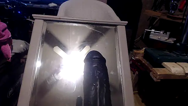 BiglovelyXXL online show from April 24, 3:42 am