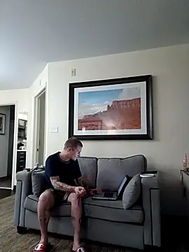 WWGD69 online show from October 14, 2:34 am