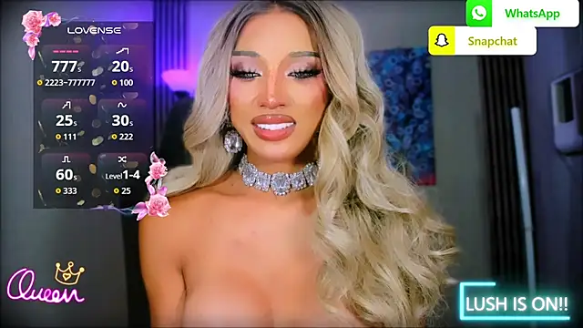Snapshot of xUrGoddess_Bellax chatting on June 5, 6:52 am xUrGoddess Bellax online show from June 5, 6:52 am