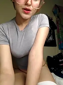 elizabeth05 online show from October 19, 11:38 pm