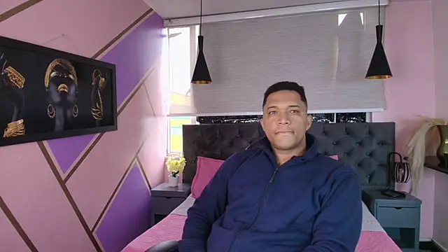 Annie Lii online show from October 8, 12:47 pm