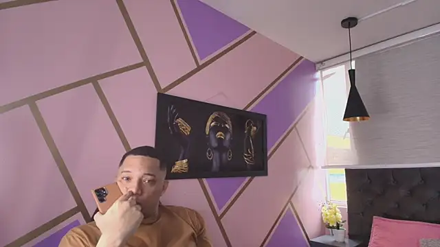 Annie Lii online show from October 14, 1:01 pm