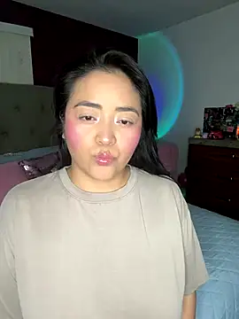 MyHoneyFrida online show from September 18, 2:35 am