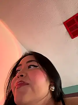 MyHoneyFrida online show from September 24, 2:37 am